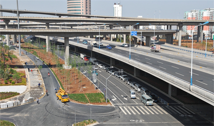 濟南北園大街道路及環(huán)境建設工程及濟南BRT1號線站臺工程